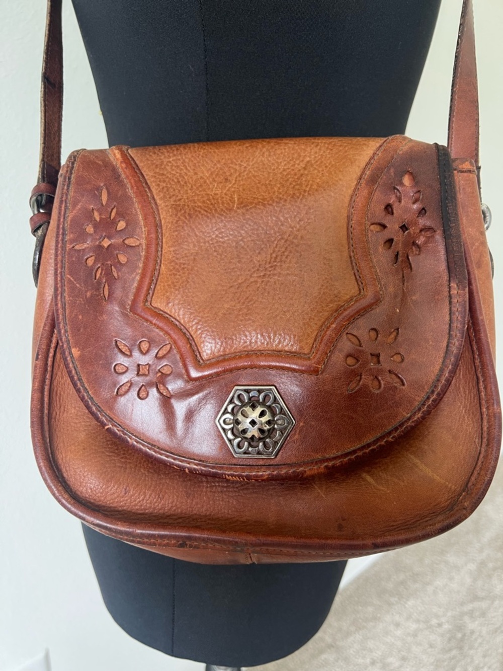 Brighton Tan Brown Leather Saddle Crossbody with Floral Cutouts